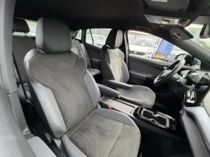 Photo 13 Volkswagen ID.4  174ch Pro 77 kWh Life Plus