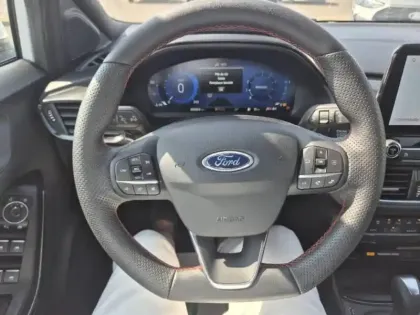 Photo 18 Ford Puma  1.0 EcoBoost Hybrid 125ch ST-Line S&S Powershift