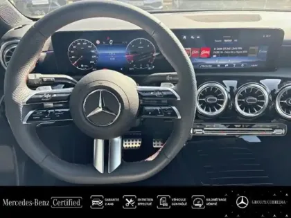 Photo 13 Mercedes Classe A  180 d 116ch AMG Line 8G-DCT