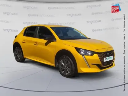 Photo 17 Peugeot 208  e- 136ch Style