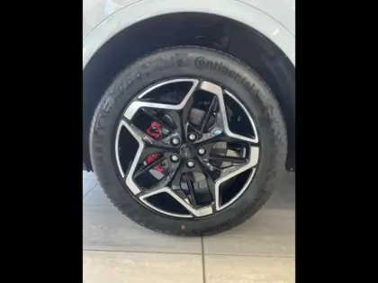 Photo 8 Ford Kuga  2.5 Duratec 180ch Hybrid FlexiFuel ST-Line X Powershift