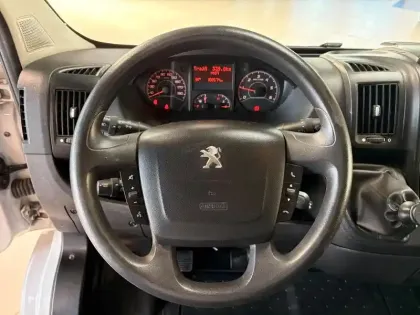 Photo 14 Peugeot Boxer  Fg 330 L2H2 2.2 BlueHDi S&S 140ch Premium (14582?ht)