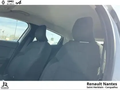 Photo 12 Renault Clio  1.6 E-Tech hybride 140ch Business -21N