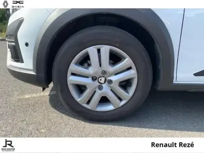 Photo 7 Dacia Sandero  1.0 TCe 90ch Stepway Confort