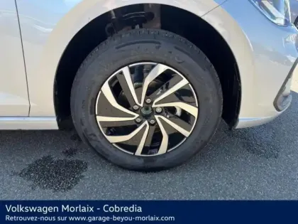 Photo 13 Volkswagen Golf  1.5 eHybrid 204ch Style DSG6