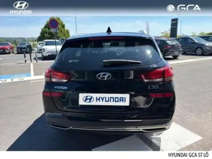 Photo 10 Hyundai I30  SW 1.0 T-GDi 120ch Hybrid 48V Creative