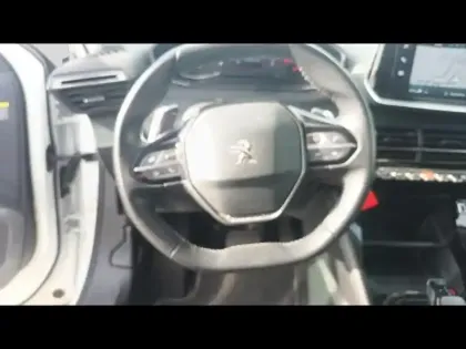 Photo 12 Peugeot 2008  1.2 PureTech 130ch S&S Style EAT8