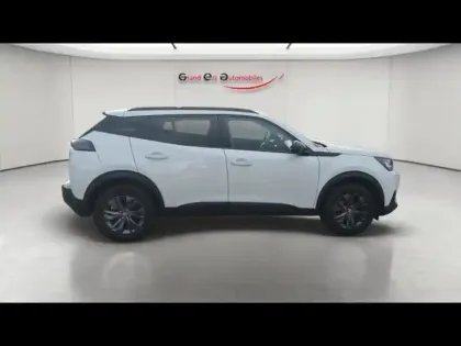 Photo 7 Peugeot 2008  1.2 PureTech 130ch S&S Style EAT8
