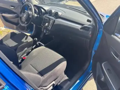 Photo 12 Suzuki Swift  1.2 Dualjet Hybrid 83ch Pack