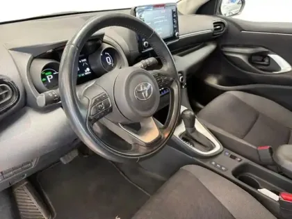 Photo 13 Toyota Yaris  116h Design 5p MY22