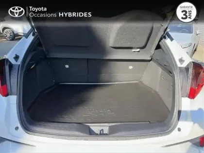 Photo 9 Toyota C-HR  2.0 Hybride 184ch Collection E-CVT