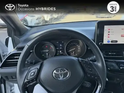 Photo 12 Toyota C-HR  2.0 Hybride 184ch Collection E-CVT