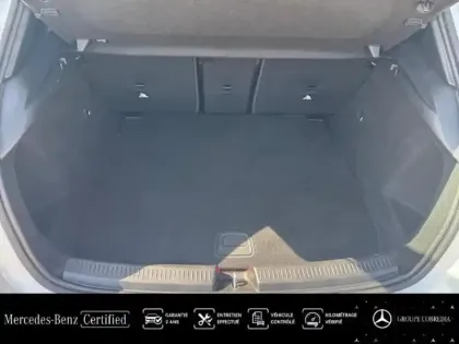Photo 11 Mercedes Classe A  200 d 150ch AMG Line 8G-DCT