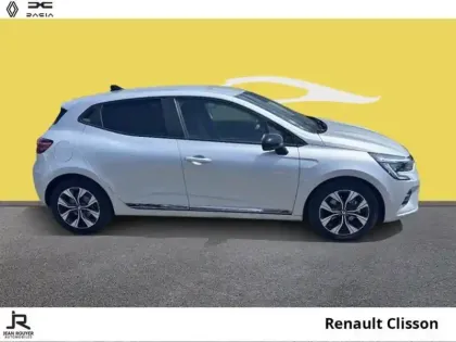 Photo 12 Renault Clio  1.6 E-Tech hybride 145ch Evolution