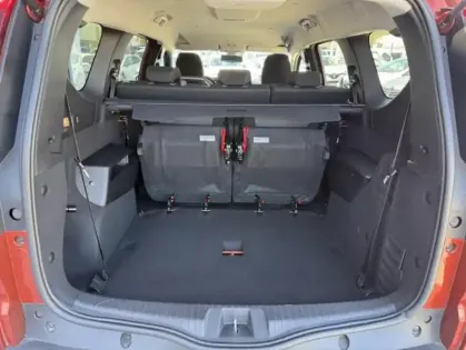 Photo 18 Dacia Jogger 7 Places Extreme+ Tce 110