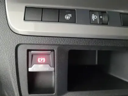 Photo 16 Peugeot Expert  FGN M DIESEL 180 CH AUTOMATIQUE