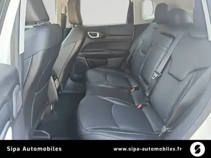 Photo 12 Jeep Compass  1.5 Turbo T4 130 ch e-Hybrid BVR7