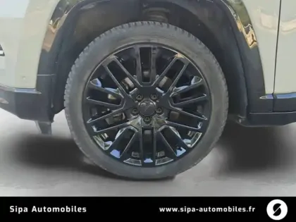 Photo 8 Jeep Compass  1.5 Turbo T4 130 ch e-Hybrid BVR7
