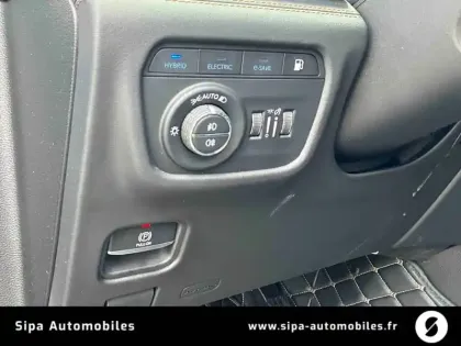 Photo 26 Jeep Grand Cherokee  4xe 2.0 T 380 ch PHEV 4x4 BVA8