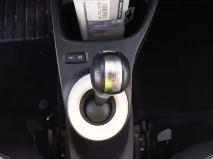 Photo 10 Renault Twingo  III E-Tech