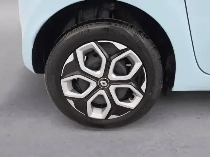 Photo 29 Renault Twingo  III E-Tech