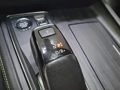 Photo 34 Peugeot 508  SW Hybrid4 360 e-EAT8 Peugeot Sport Engineered