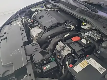 Photo 35 Peugeot 508  SW Hybrid4 360 e-EAT8 Peugeot Sport Engineered