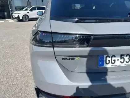 Photo 16 Peugeot 508  SW Hybrid4 360 e-EAT8 Peugeot Sport Engineered