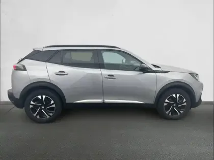 Photo 23 Peugeot 2008  Electrique 136 ch