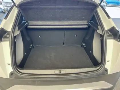 Photo 5 Peugeot 2008  Electrique 136 ch