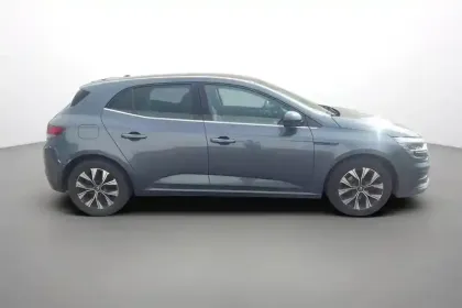 Photo 6 Renault Megane Mégane IV Berline Blue dCi 115 - 21B