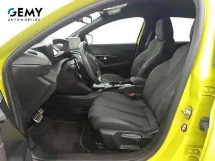 Photo 8 Peugeot 208  Hybrid 136 e-DCS6