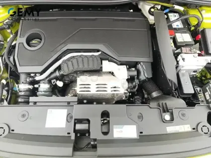 Photo 11 Peugeot 208  Hybrid 136 e-DCS6