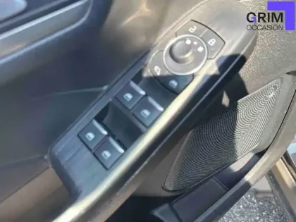 Photo 22 Ford Kuga  2.5 Duratec 190 ch FlexiFuel FHEV E85 Powershift