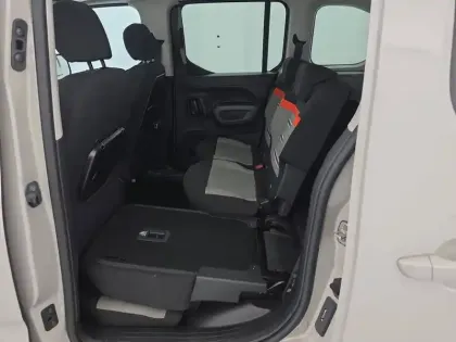 Photo 38 Citroën Berlingo  Taille M BlueHDi 130 S&S BVM6