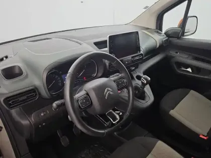 Photo 62 Citroën Berlingo  Taille M BlueHDi 130 S&S BVM6