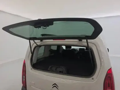 Photo 44 Citroën Berlingo  Taille M BlueHDi 130 S&S BVM6
