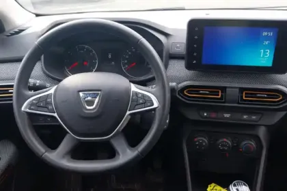Photo 8 Dacia Sandero  ECO-G 100 - 22