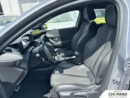 Photo 9 Peugeot 208  Electrique 50 kWh 136ch
