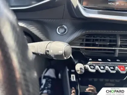 Photo 18 Peugeot 208  Electrique 50 kWh 136ch