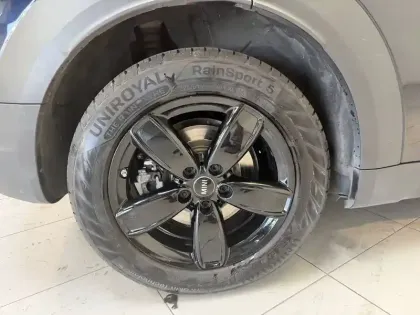 Photo 7 Mini Mini Countryman 125 - 95 ch ALL4 BVA6