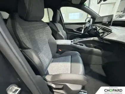 Photo 12 Peugeot 3008  Plug-in Hybrid 195 e-DCS7