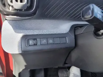 Photo 18 Citroën C3 Aircross  Hybride 145 ch Aut