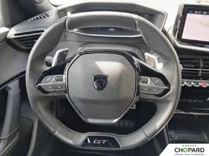 Photo 15 Peugeot 2008  Hybrid 136 e-DCS6