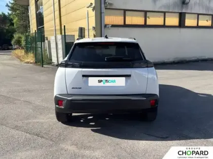 Photo 33 Peugeot 2008  PureTech 100 S&S BVM6