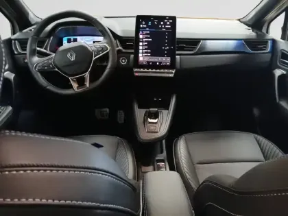 Photo 12 Renault Captur  E-Tech full hybrid 160 ch