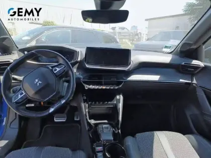 Photo 7 Peugeot 208  Electrique 50 kWh 136ch