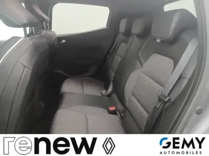 Photo 9 Renault Clio  E-Tech full hybrid 145