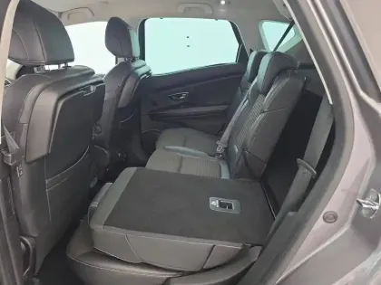 Photo 43 Renault Scenic  dCi 160 Energy EDC