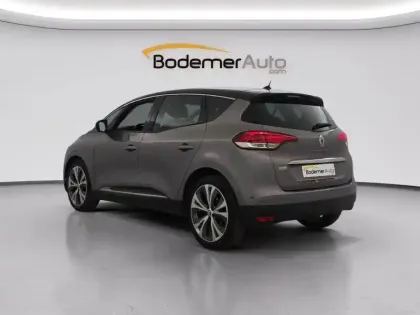 Photo 17 Renault Scenic  dCi 160 Energy EDC